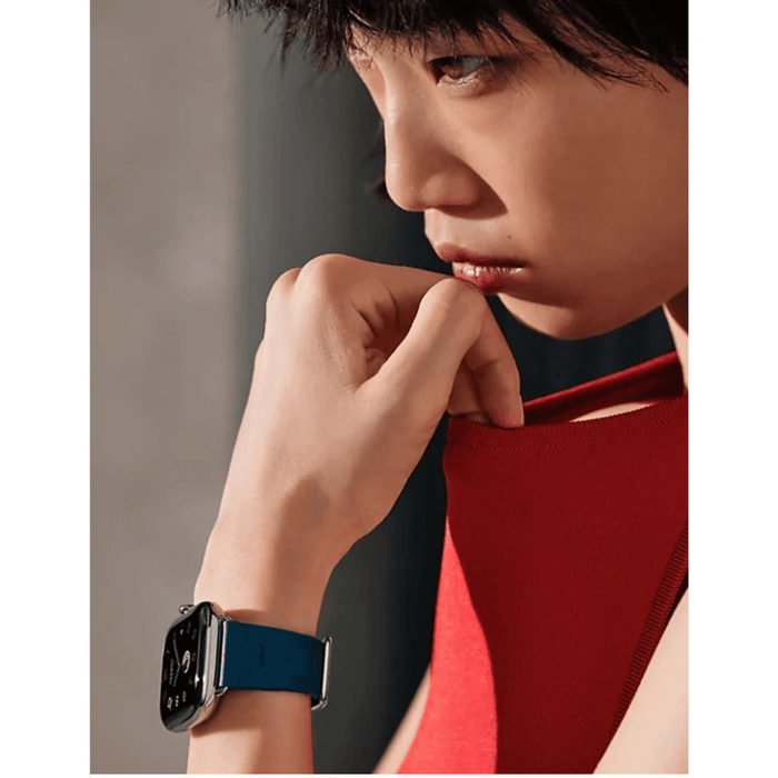 Apple Watch Hermès Series 12 GPS + Cellular 42mm Silver Titanium Kilim Single Tour Deployment Buckle, Bleu De Malte