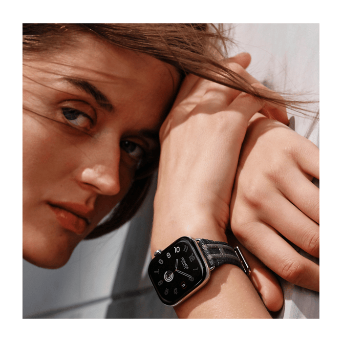 Apple Watch Hermès Series 12 GPS + Cellular 42mm Silver Titanium with Rocabar Club Bleu Nuit/Gris Titane