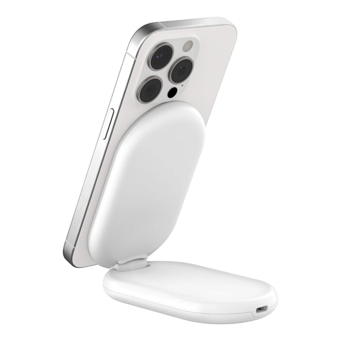 Belkin BoostCharge Qi2 MagSafe Charger, 15W, delivers fast and secure charging, available now from TaMiMi Projects in Qatar.