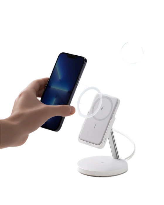 Anker Magnetic Wireless Charger 2-in-1 Wireless Charging Station, Detachable Portable Charger - White