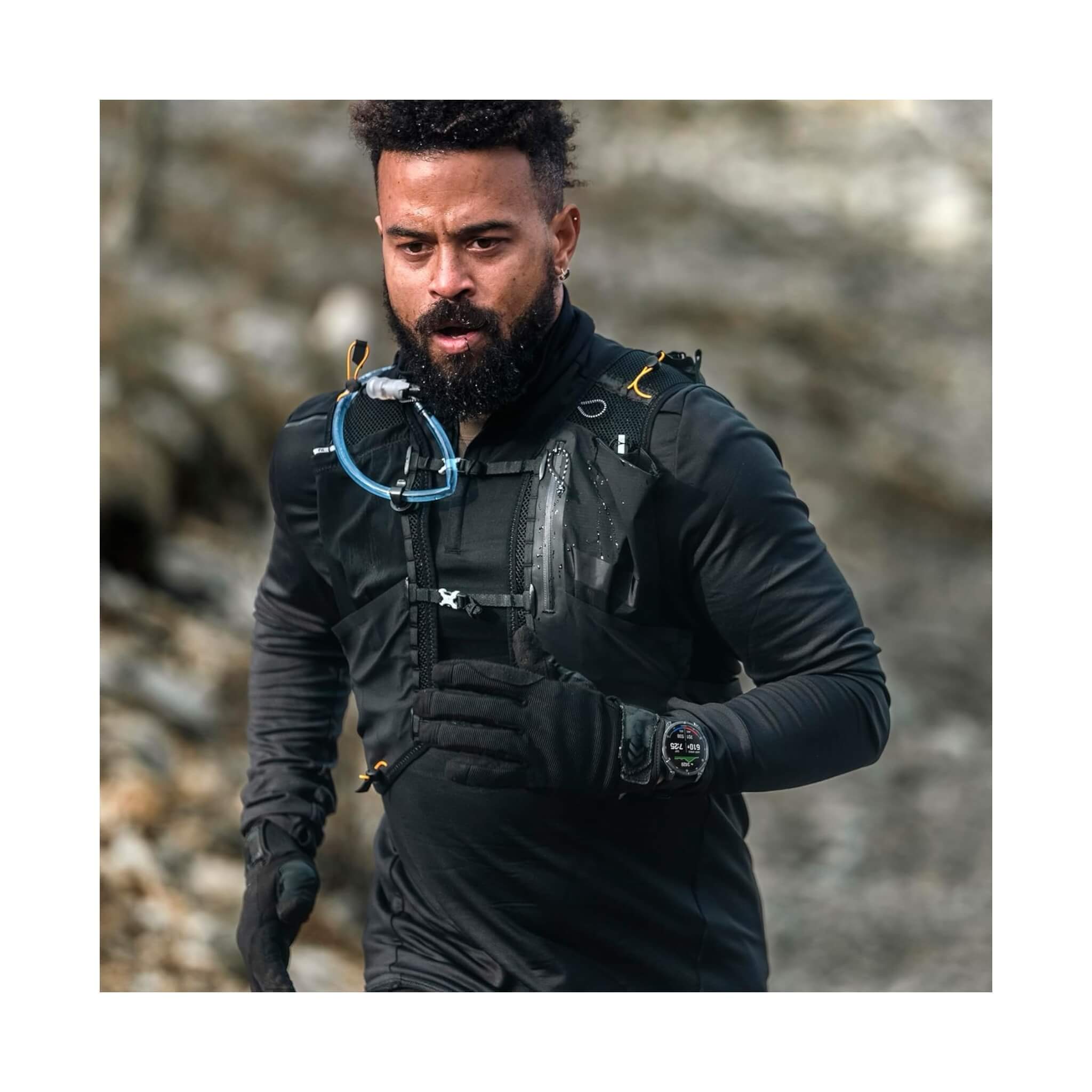 Fēnix® 8 Sapphire Solar Carbon Gray DLC Titanium Black Band - 51mm Fēnix® 8 Sapphire Solar Carbon Gray DLC Titanium Black Band - 51mm