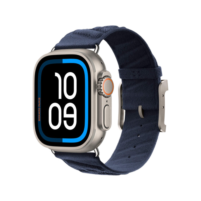 ‫سوار رياضي Hermès من تميمي بروجكتس قطر مصنوع من مطاط مقاوم للماء بتصميم H وإبزيم يناسب Apple Watch 44/45/46/49 ملم.‬