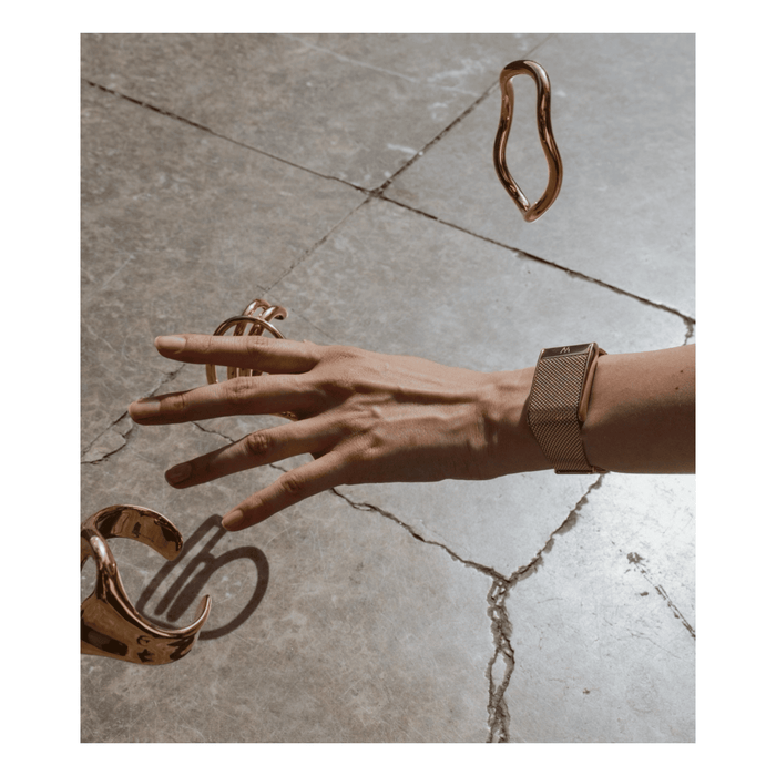 WHOOP 5.0 Meridian Band from TaMiMi Projects in Qatar. Stainless steel, adjustable fit, premium Milanese mesh design.