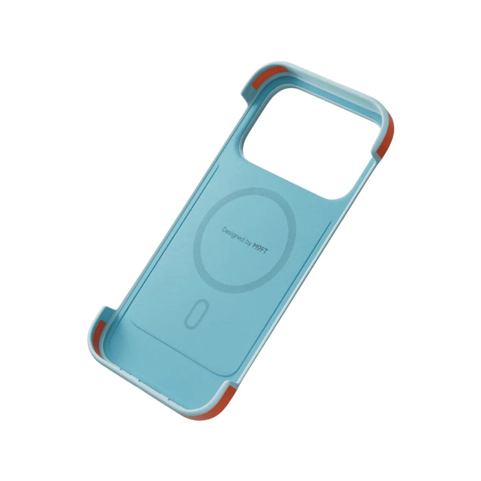 ‫احصل على كفر فريم موفت للايفون ١٧ برو ماكس من تميمي بروجكتس فى قطر. نحيف 2.3 مم، وزن ٢٨ جرام، جلد نباتي، يدعم MagSafe. 