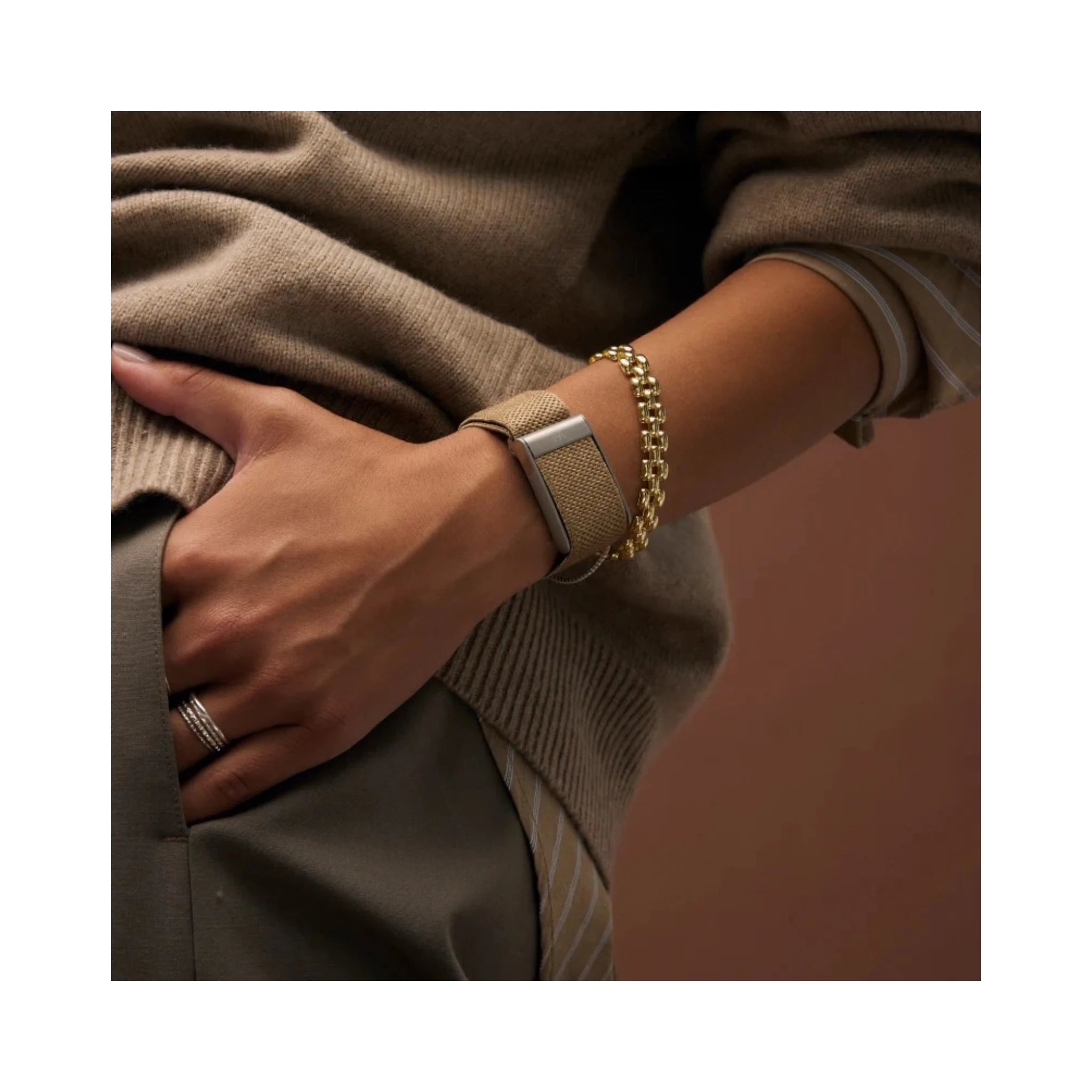 Whoop 5 MG SuperKnit Band - Sepia Whoop 5 MG SuperKnit Band - Sepia
