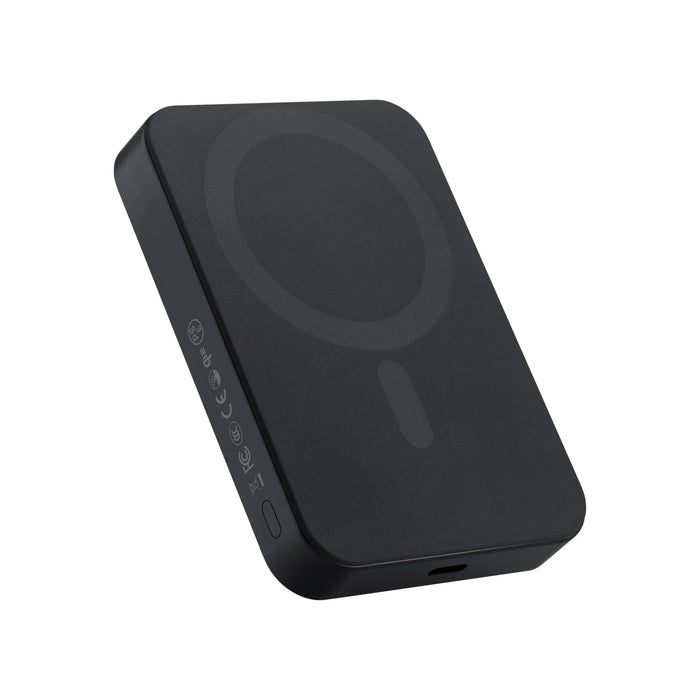 Pitaka Magnetic Power Bank 10000mAh Qi2 Wireless, Qi2 fast wireless charging up to 15W. TaMiMi Projects Qatar.